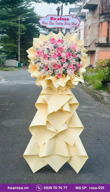 Kệ hoa chúc mừng rosa-555
