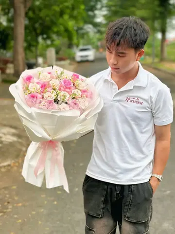 Gửi Yêu Thương Qua Hoa Mỗi Ngày – Nghệ Thuật Nhỏ Nhưng Ý Nghĩa Lớn