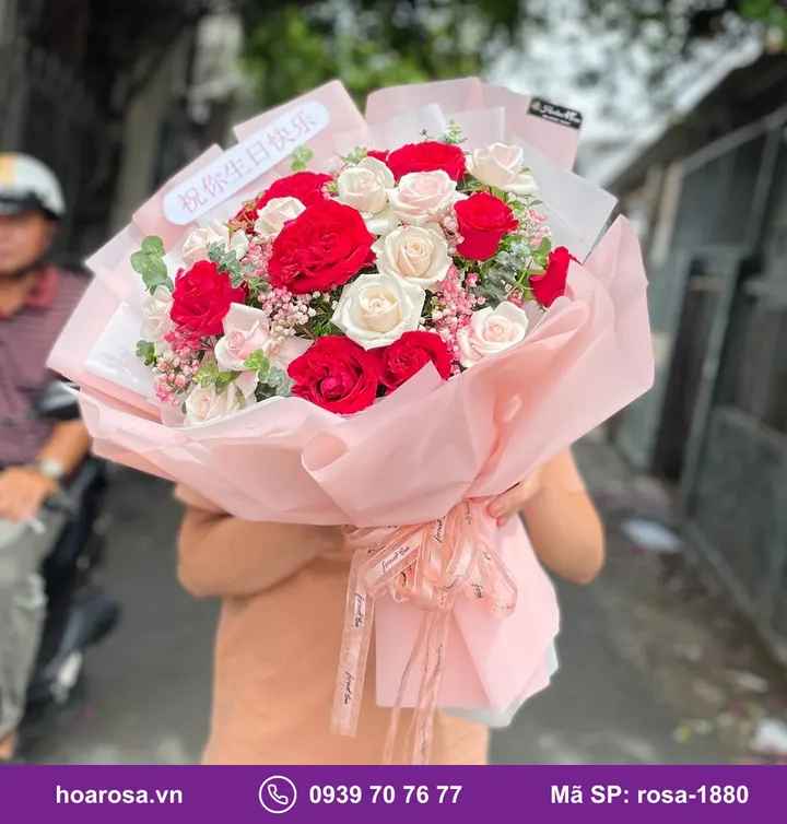 Bó hoa hồng đỏ hồng trắng rosa-1880