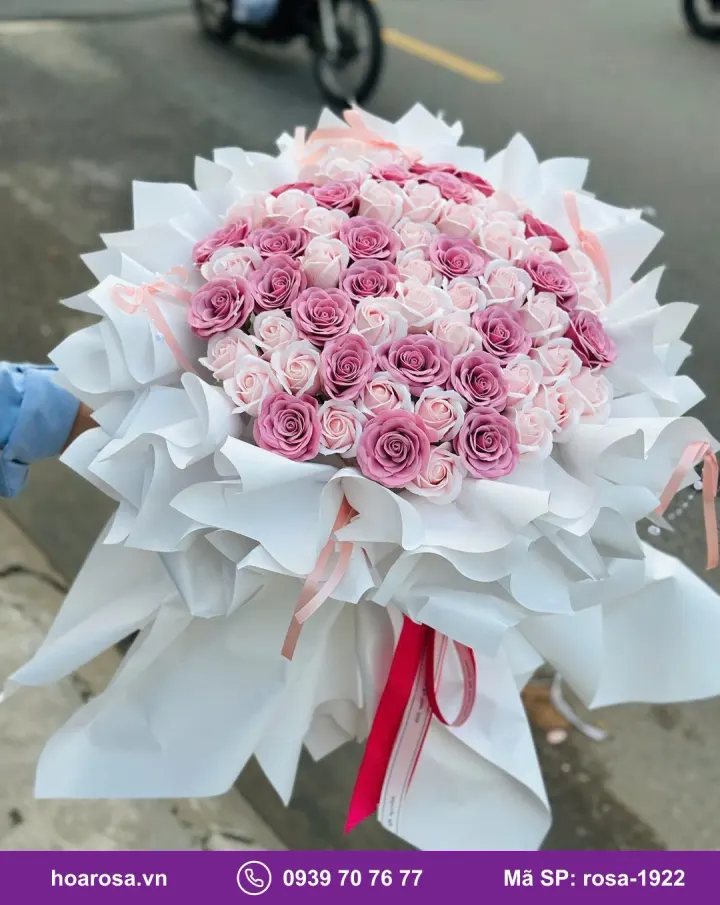 Bó hoa sáp hồng phấn giấy trắng rosa-1922