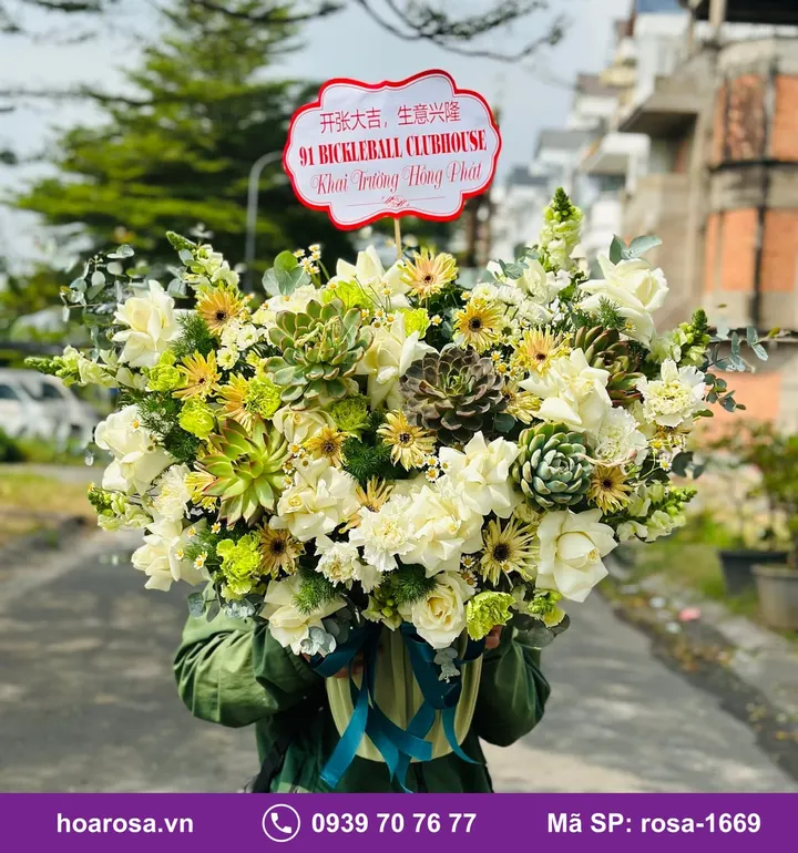 Giỏ Hoa Tươi Tông Trắng rosa-1669