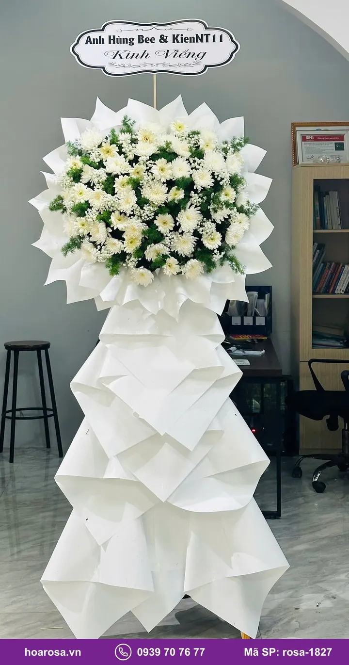Kệ hoa viếng 1 tầng cúc trắng rosa-1827