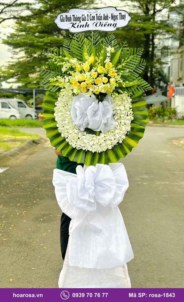 Kệ hoa viếng 1 tầng trắng vàng rosa-1843