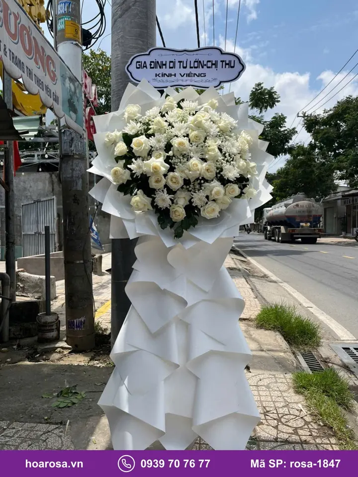 Kệ hoa viếng 1 tầng cúc trắng rosa-1847