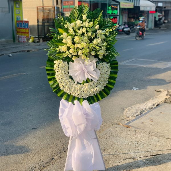 Kệ hoa viếng màu trắng BH201