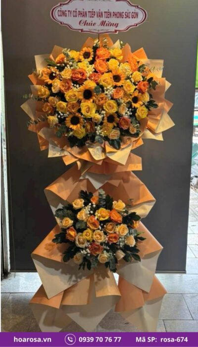 Kệ hoa chúc mừng rosa-673